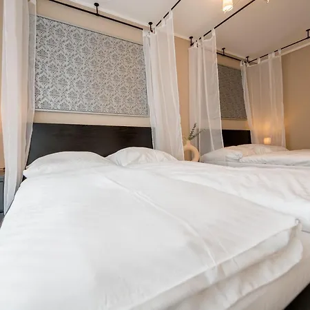 Alma Lägenhetshotell 4*